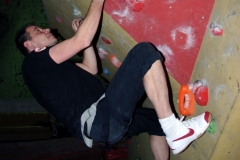 mitarbeiterklettern_in_der_kletterarena_20121208_1538026870